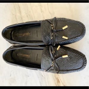 Louis Vuitton Black Gloria Loafer Flats Size 8
